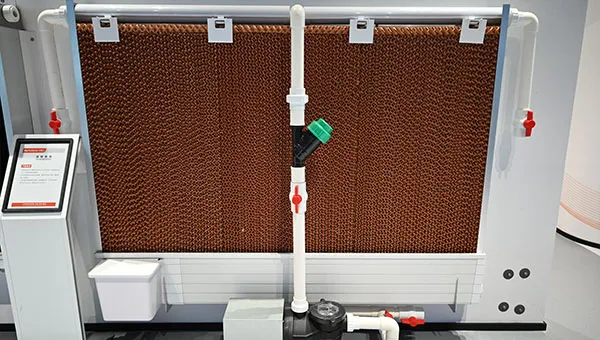 Cooling pad egg